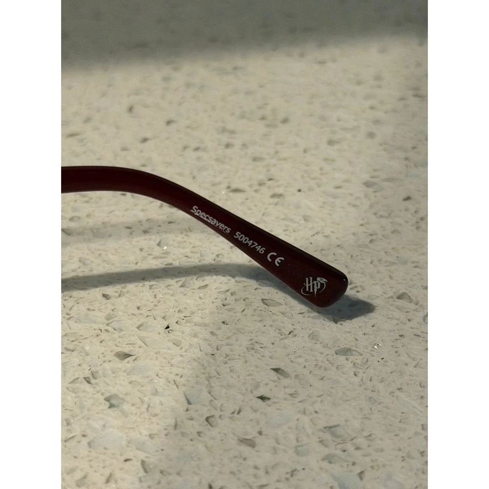 Specsavers Kids Harry Potter 03 Gryffindor Rectangle Glasses (32908619)